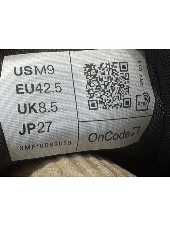On Cloud 6 Waterproof Thorn Black Men’s Running Shoes Size 9 main image 5